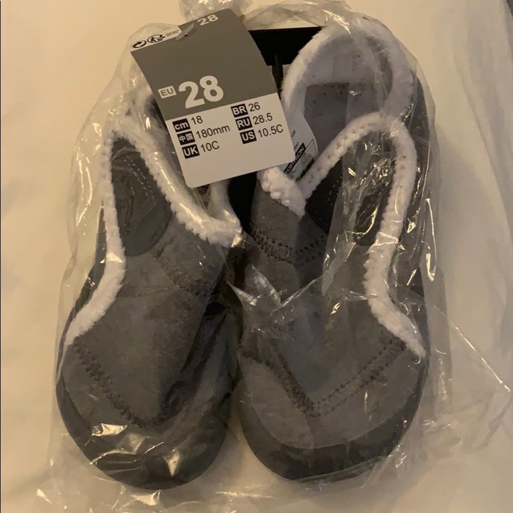 Soft toddler shoes
